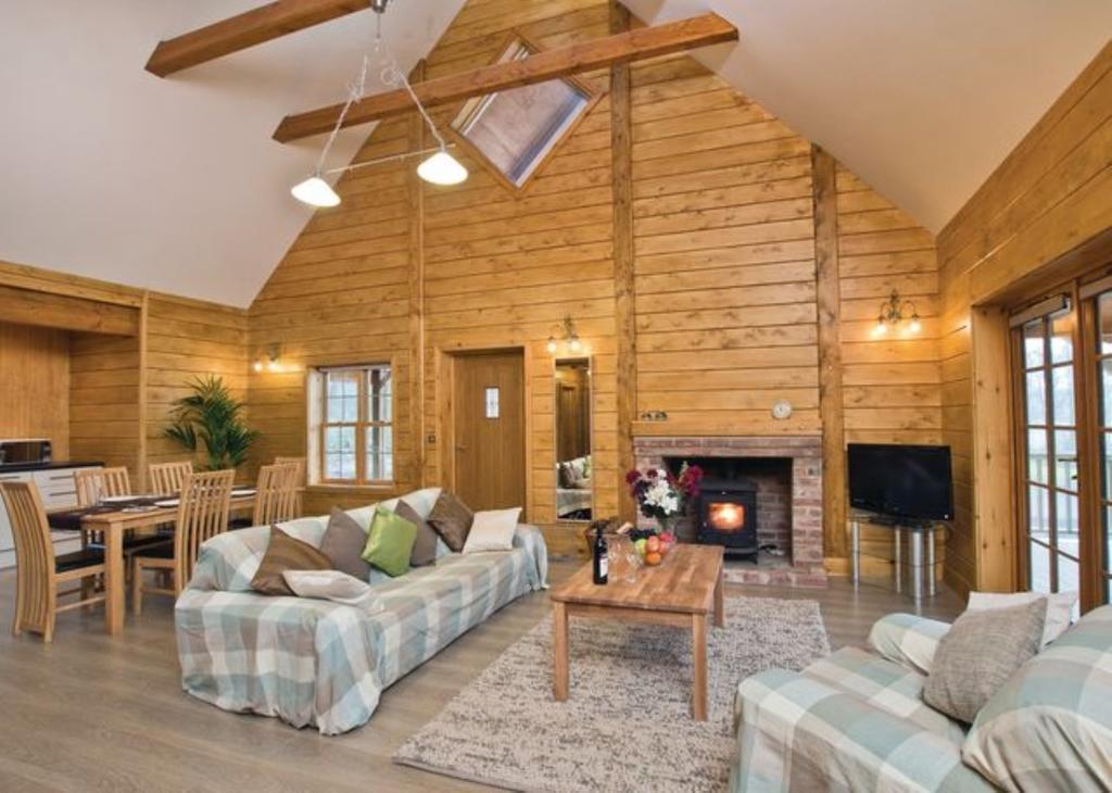 Redbrick Lodges Clipstone 외부 사진